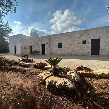 Il Trullo Di Bina Acomodação com café da manhã Pezze Di Greco Exterior foto